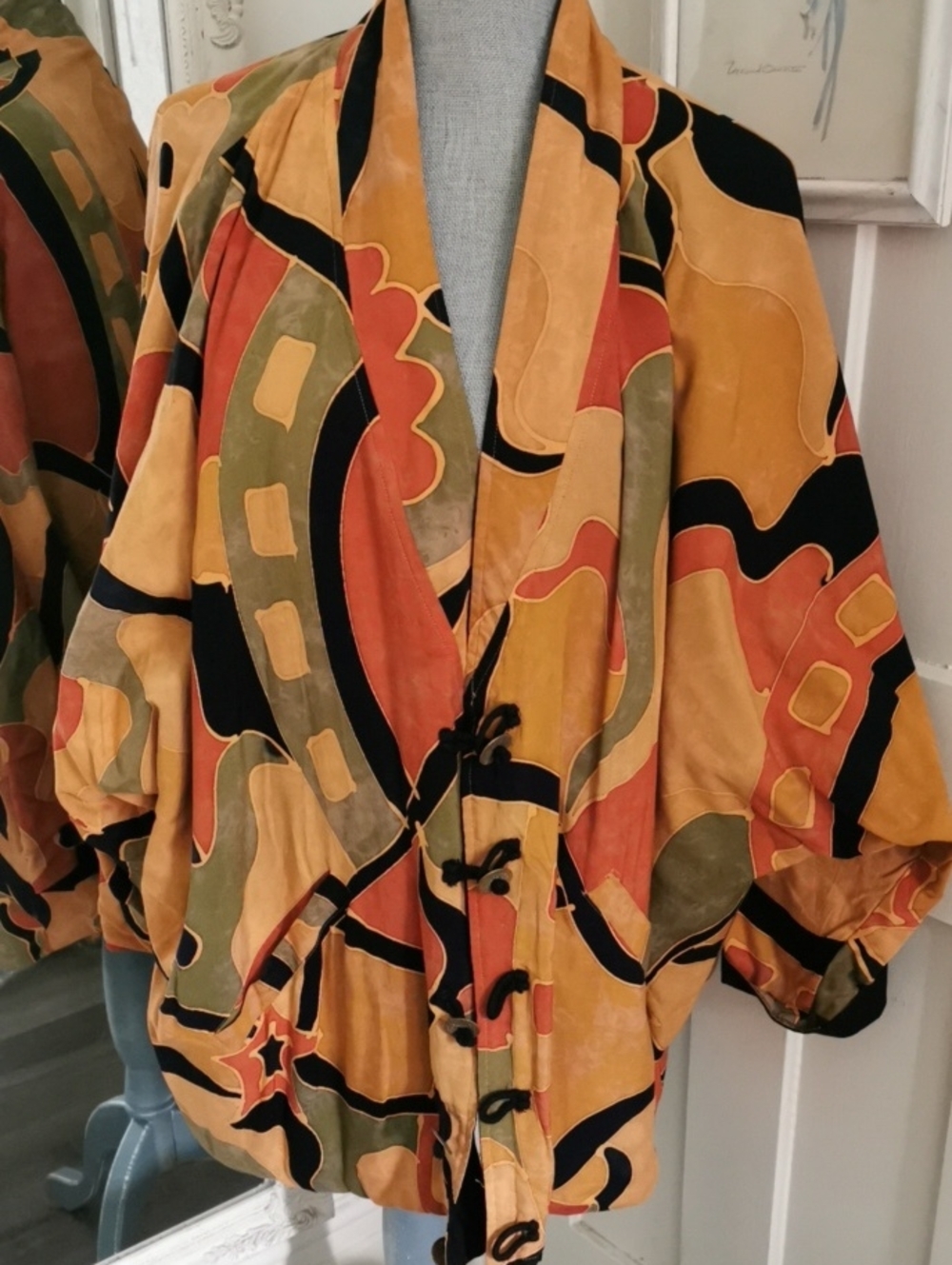 Vintage 80s Legends Abstract Colorblock Boho Boxy Wearable Artsy Kimona Jacket.